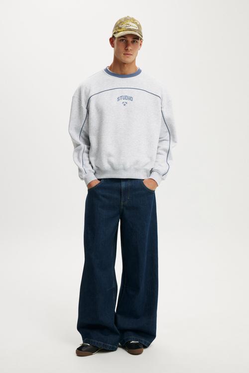 Box Fit Graphic Crew Sweater - Grey Marle/Panel