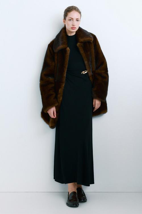 Dress carrion - black