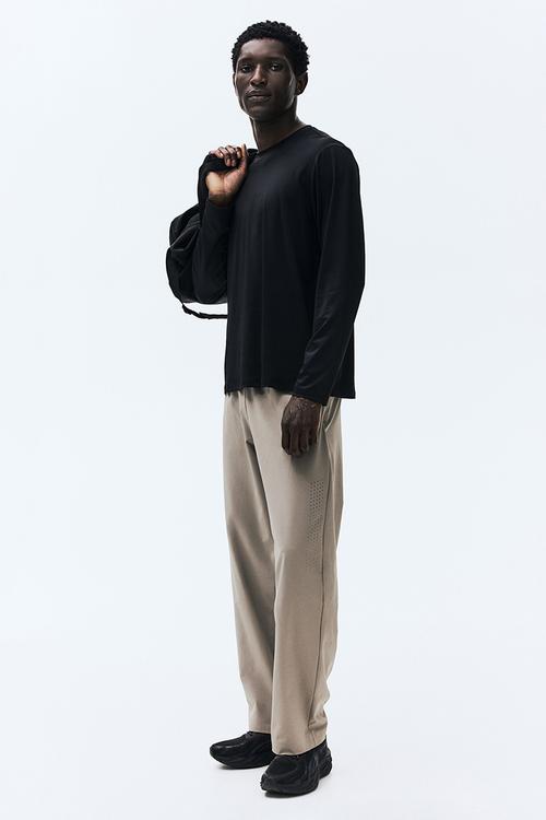 Long-sleeved sports top with drymove™ - black
