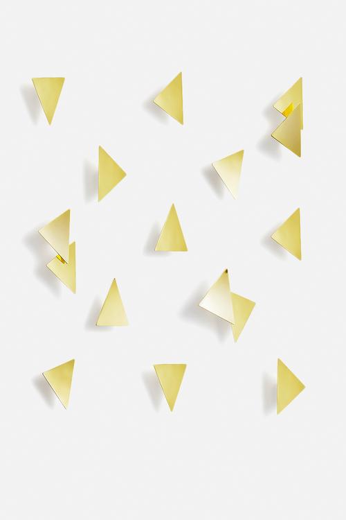 Confetti triangles