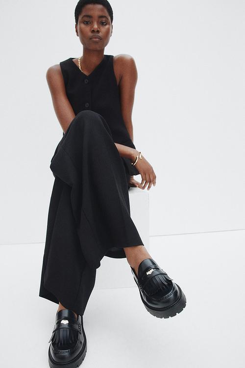 Fringe-trimmed loafers - black