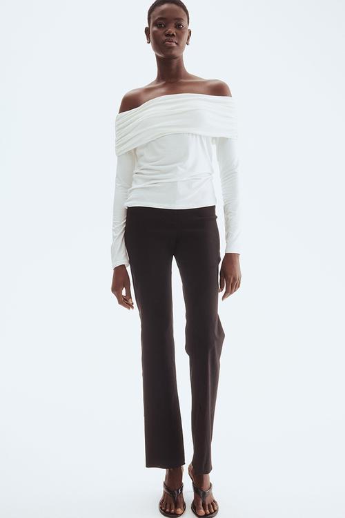 Off-the-shoulder top - white