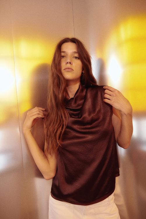 Cowl-neck satin top - burgundy