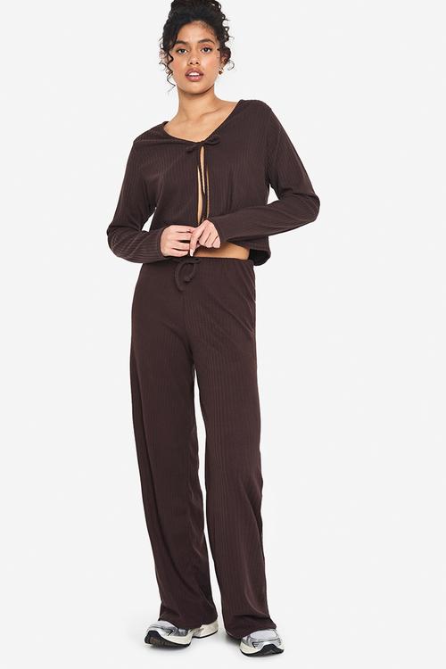Rib tie front long sleeve top and drawstring straight leg t - chocolate