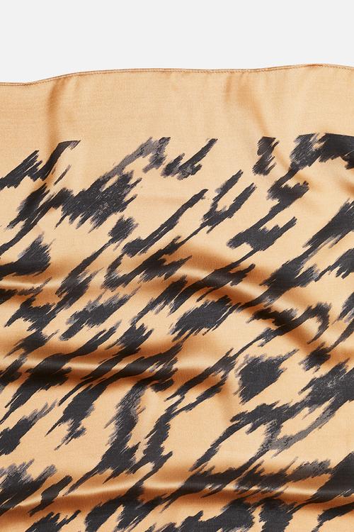 Patterned scarf - beige patterned