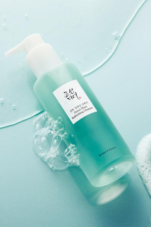 Green Plum Refreshing cleanser 200ml