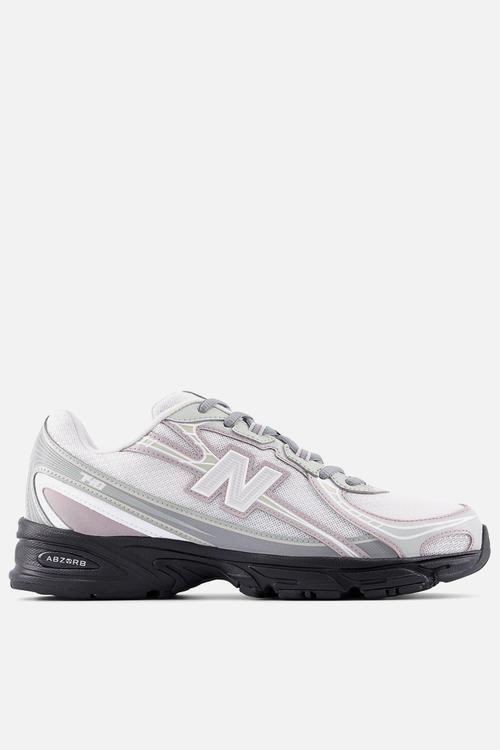 U7403UQ