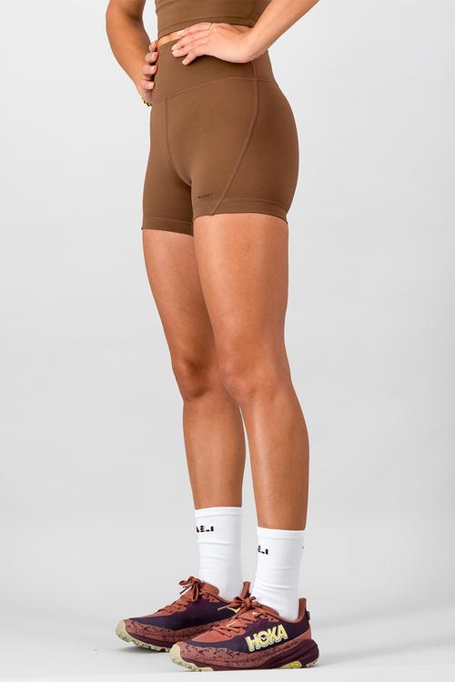 Traverse 4-Inch Short - Clay