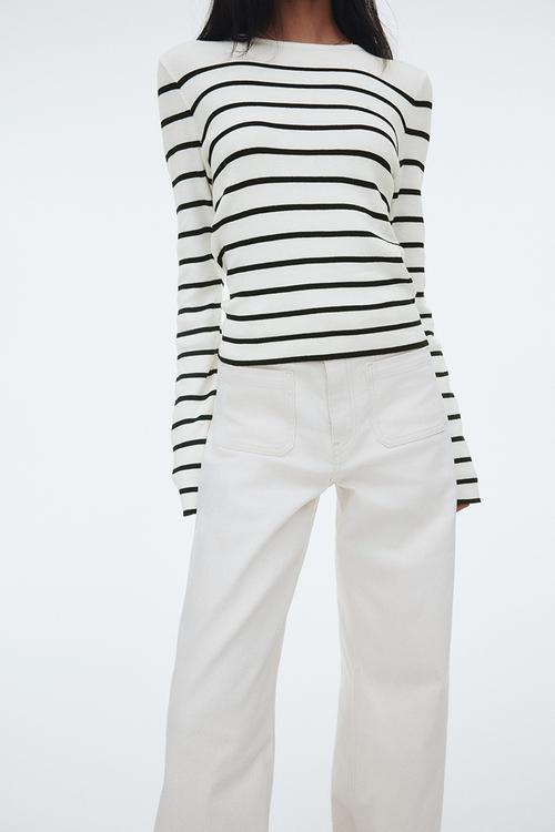 Long-sleeved jumper - white striped