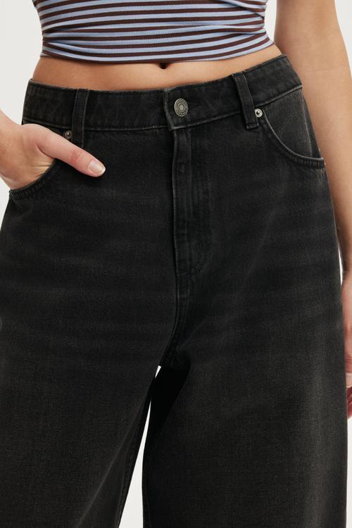 Barrel jean - revolve black seam