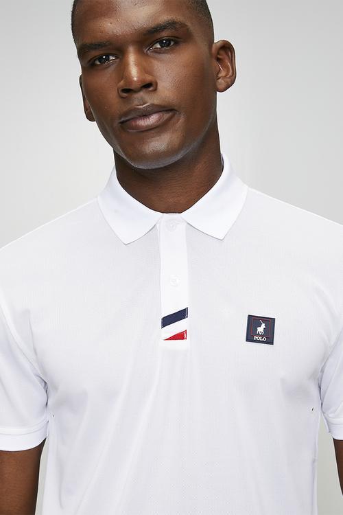 Lihle Sport Ss Logo Badge Golfer - White
