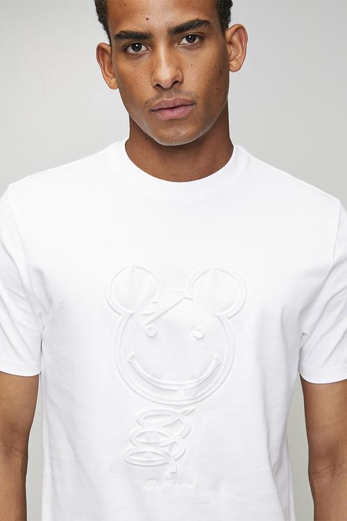 3D Embossed Happy Bear 260g Tee Shirt - White