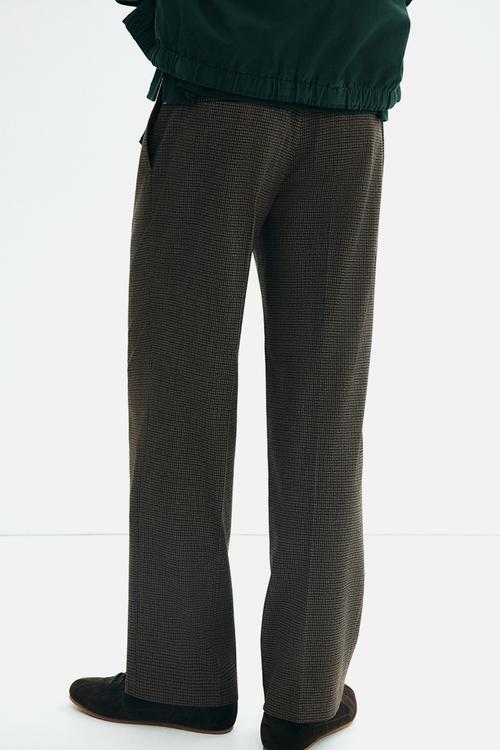 Relaxed fit tailored trousers - brown checked