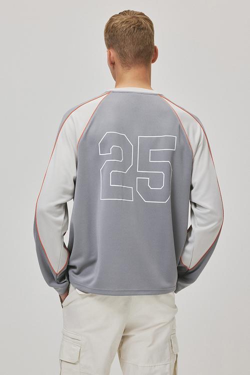 Loose fit long-sleeved mesh top - grey & colour block