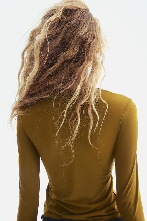 Long-sleeved jersey top - olive green