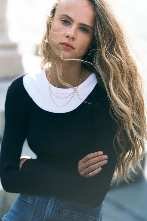 Cable-knit jumper - navy blue