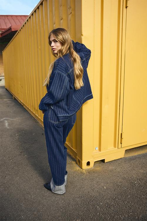 Wide ultra high turn-up jeans - denim blue pinstriped