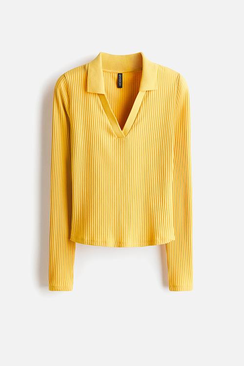 Ribbed collared top - yellow