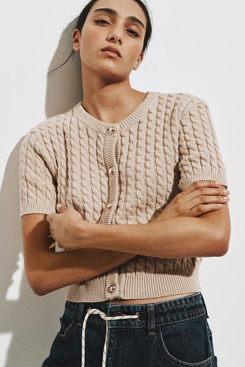 Cable-knit cardigan - light beige