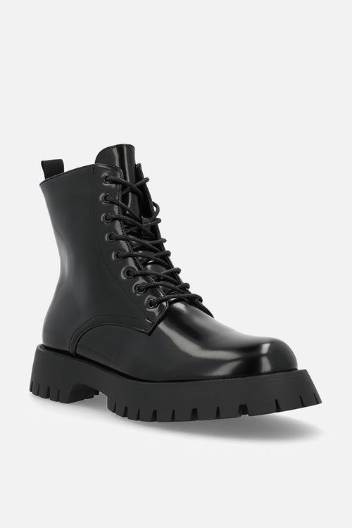 Olwyn lace-up boot - black