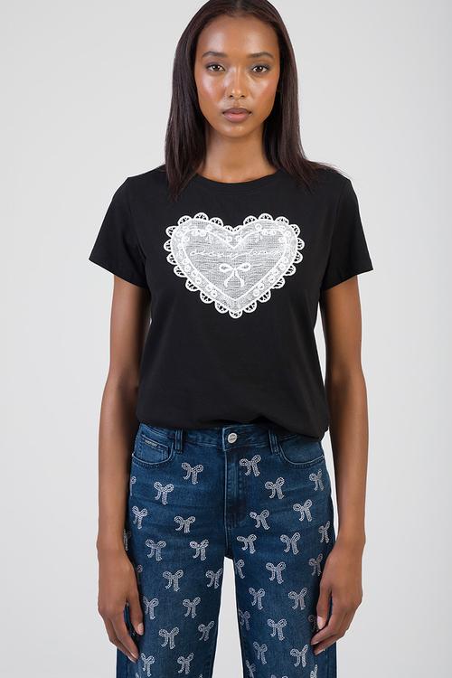No Limits Regular T-shirt With Crochet Heart - Black