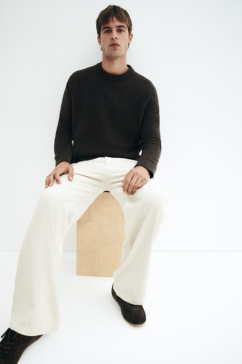 Relaxed fit corduroy trousers - beige