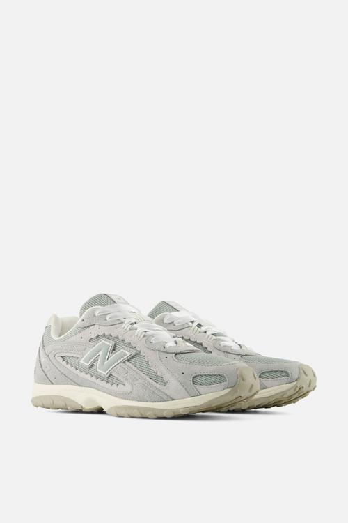 204L - grey