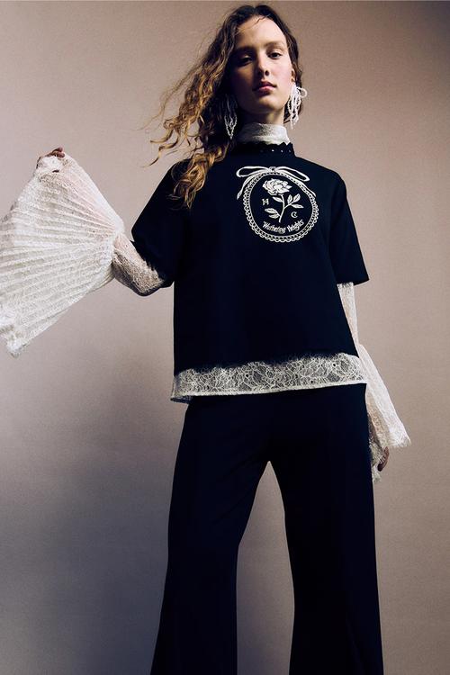Embroidery-detail T-shirt - Black Wuthering Heights 