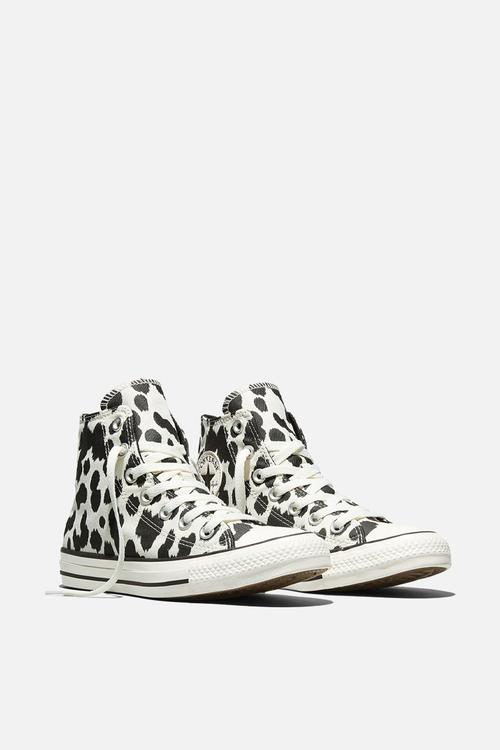 CHUCK TAYLOR ALL STAR COW PRINT