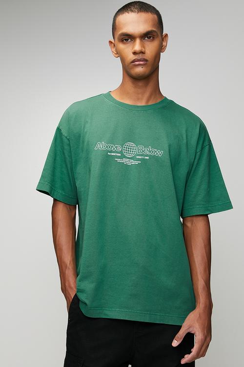 Box Fit Text T-Shirt - Emerald / Above 1991