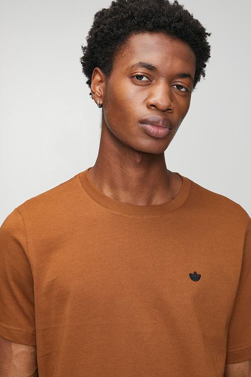 Essential Tee - Dusky bronze