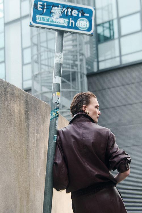 Oversized coated jacket - burgundy