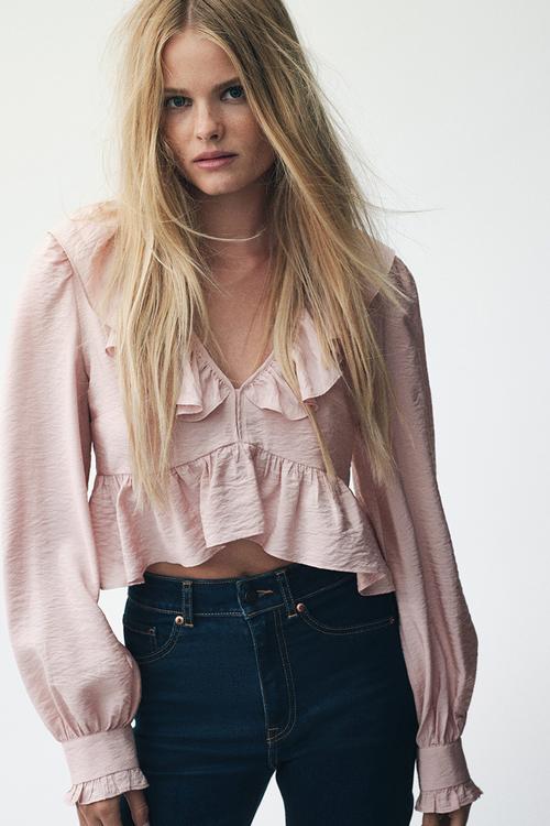 Flounced blouse - powder pink