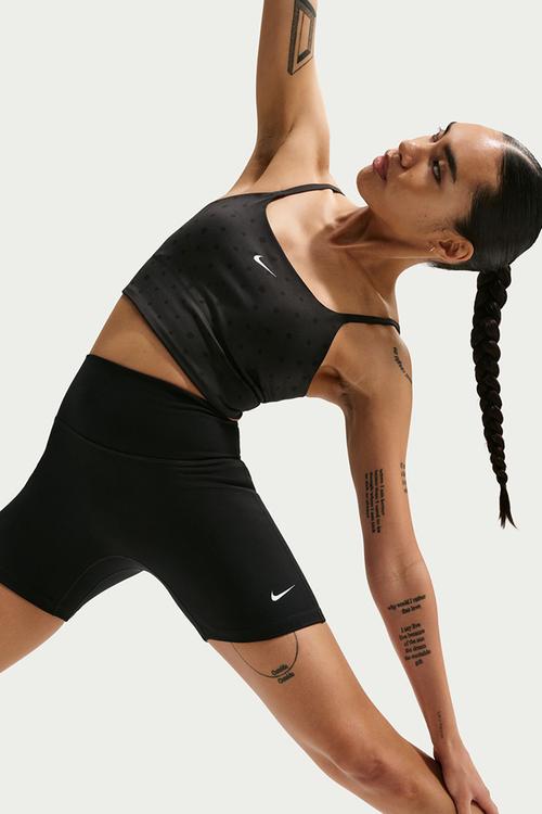 W Nk Df One Hr 5In Short Useam - Black/White