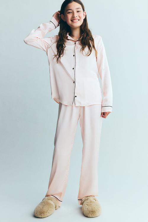 Satin pyjamas - light pink 