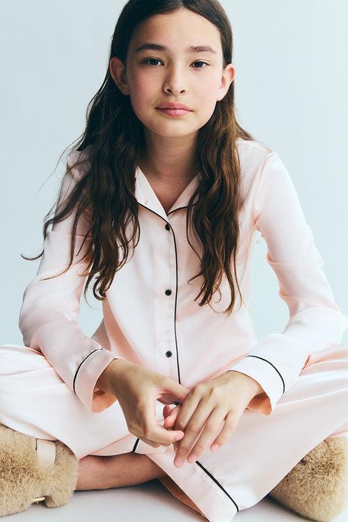Satin pyjamas - light pink 