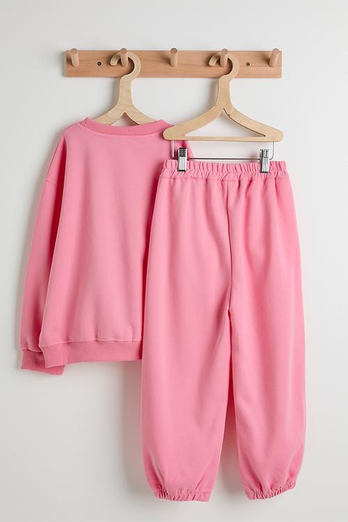 Floral applique sweatshirt & sweatpants - carnation pink