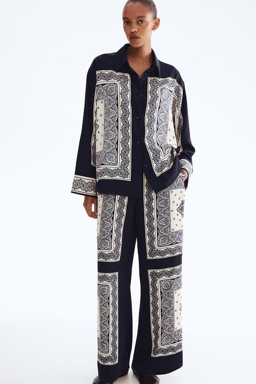 Oversized twill shirt - navy blue patterned
