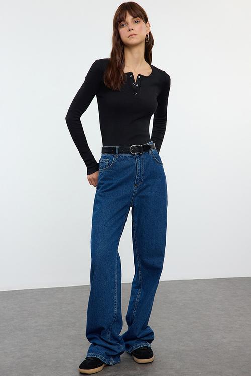 Stretchy Corded Knitted Blouse with Snap Fasteners - Black