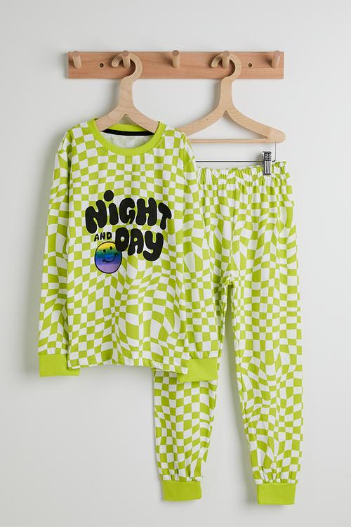 Long sleeved pj set - lime green/checkerboard