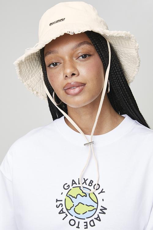 Washed cotton hat - ivory
