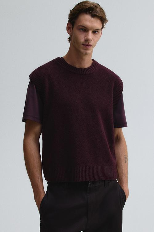 Regular fit sweater vest - burgundy
