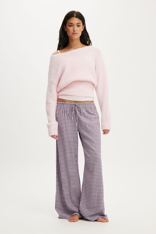 Fluffy off the shoulder knit - pink kiss