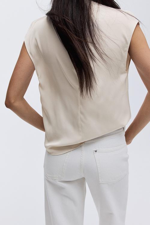 Cap-sleeved blouse - cream