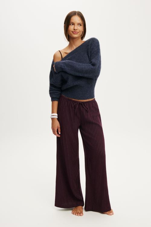 Fluffy off the shoulder knit - steely blue