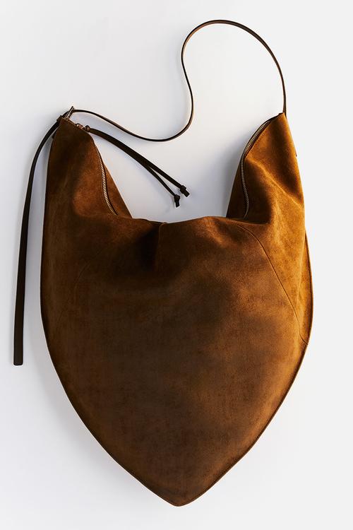 Triangular crossbody bag - beige