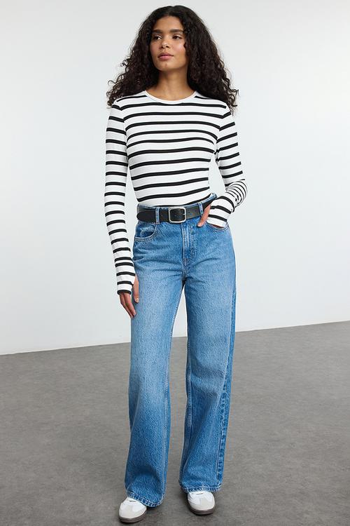 Striped Blouse with Flexible Viscose Fabric - Black & Ecru