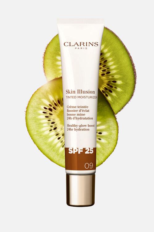 Skin Illusion Tinted Moisturizer SPF 25  Natural Radiant Coverage - 09