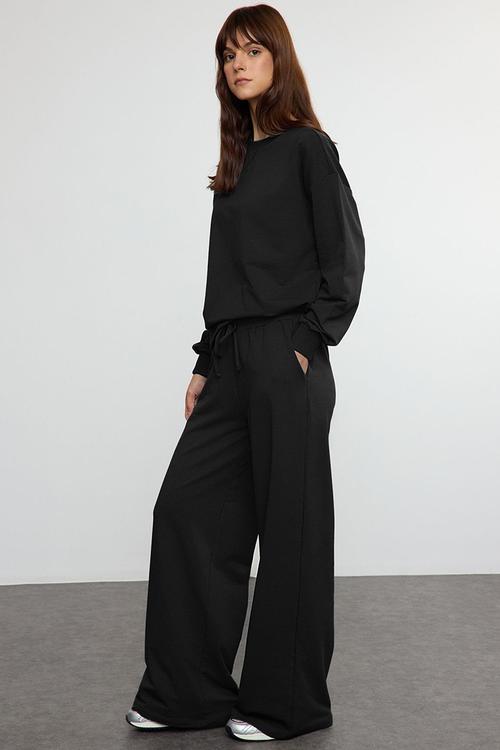 Knitted Sweatshirt and Wide Leg Tracksuit Set - Black