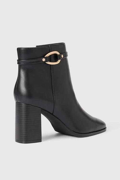 Rosanna hardware trim heeled ankle boot in black